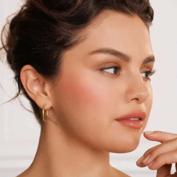 NEW Rare Beauty Soft Pinch Liquid Blush in Love – terracotta (matte) - Picture 2 of 5